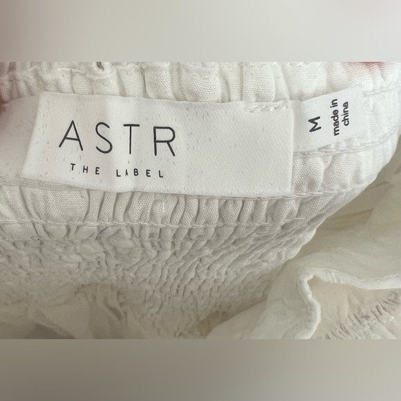 Astr White Off-Shoulder Midi Dress - Picture 8 of 10